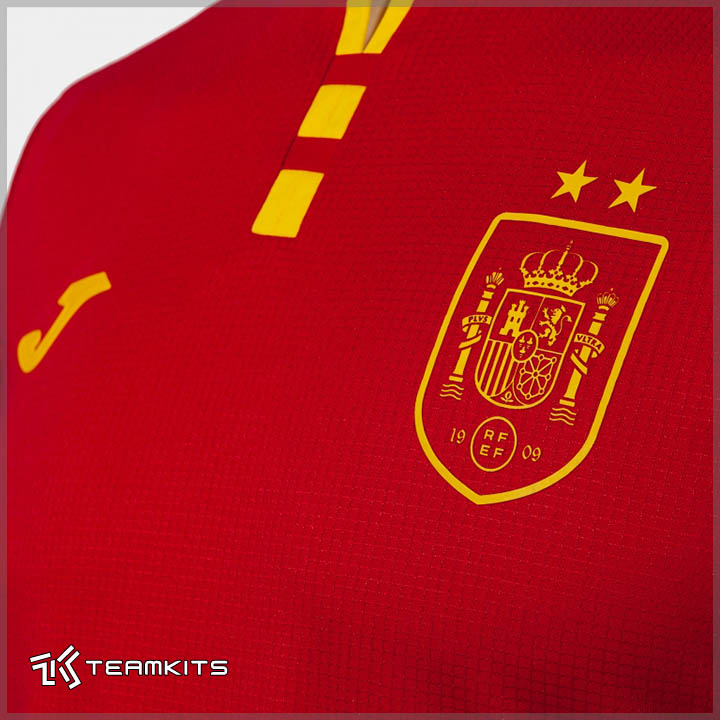 لباس تیم ملی فوتسال اسپانیا برای یورو 2022
