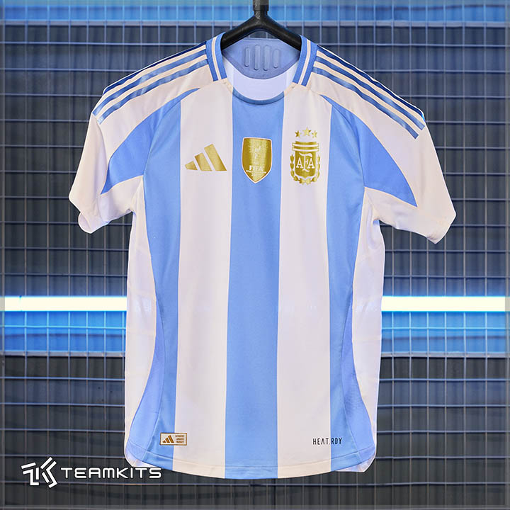 لباس آرژانتین 2025-2024