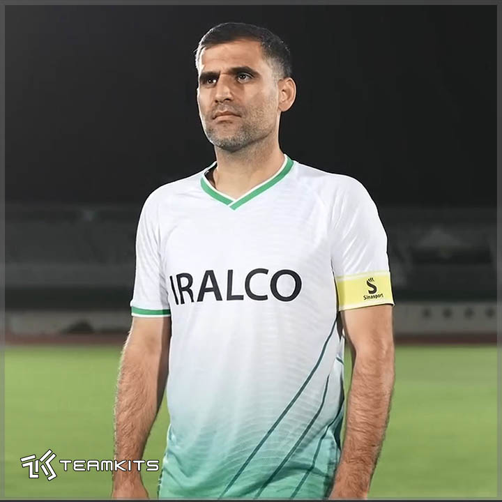 ویدیو | رونمایی لباس آلومینیوم اراک ۱۴۰۵-۱۴۰۴